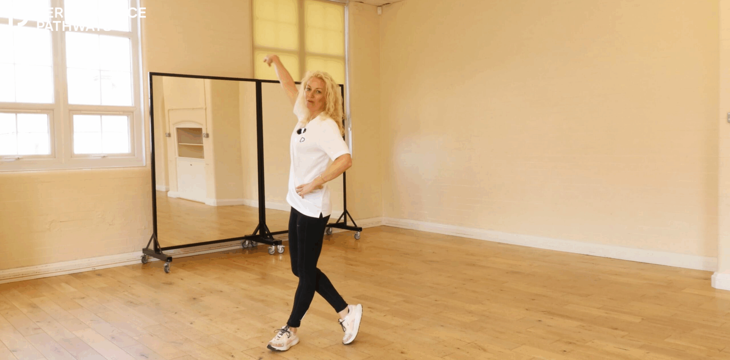 c (1365 x 768 px) (1400 x 800 px) (1365 x 768 px) (18)