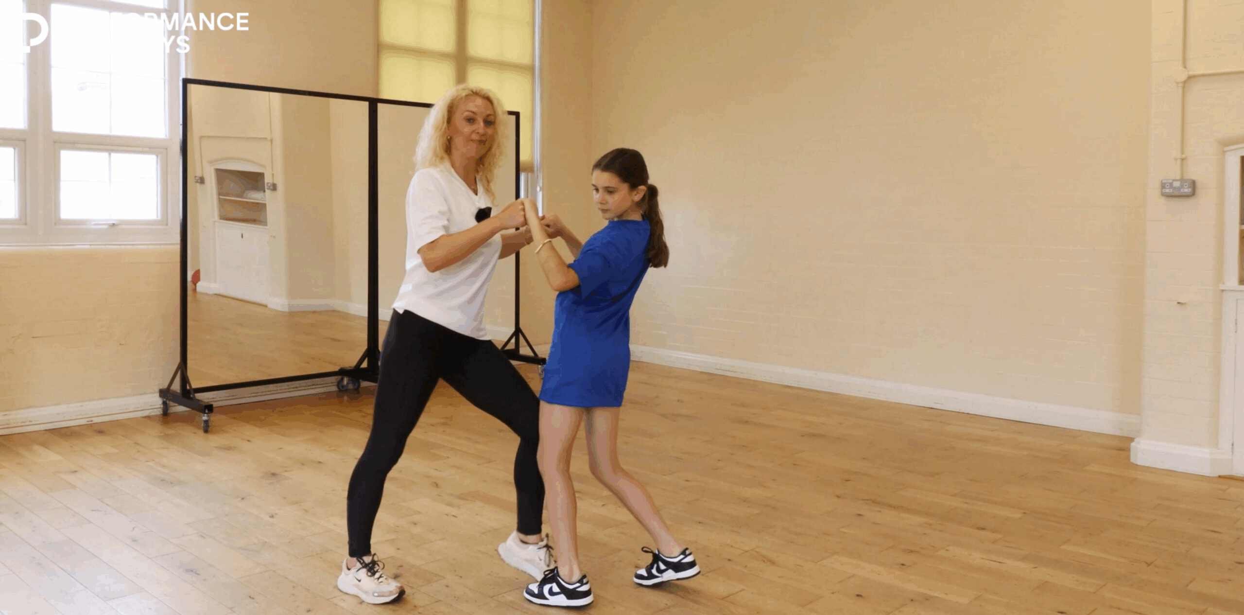 c (1365 x 768 px) (1400 x 800 px) (1365 x 768 px) (19)