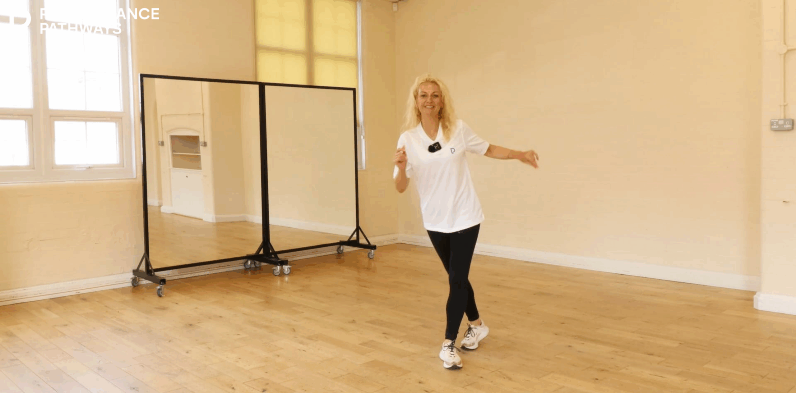 c (1365 x 768 px) (1400 x 800 px) (1365 x 768 px) (21)